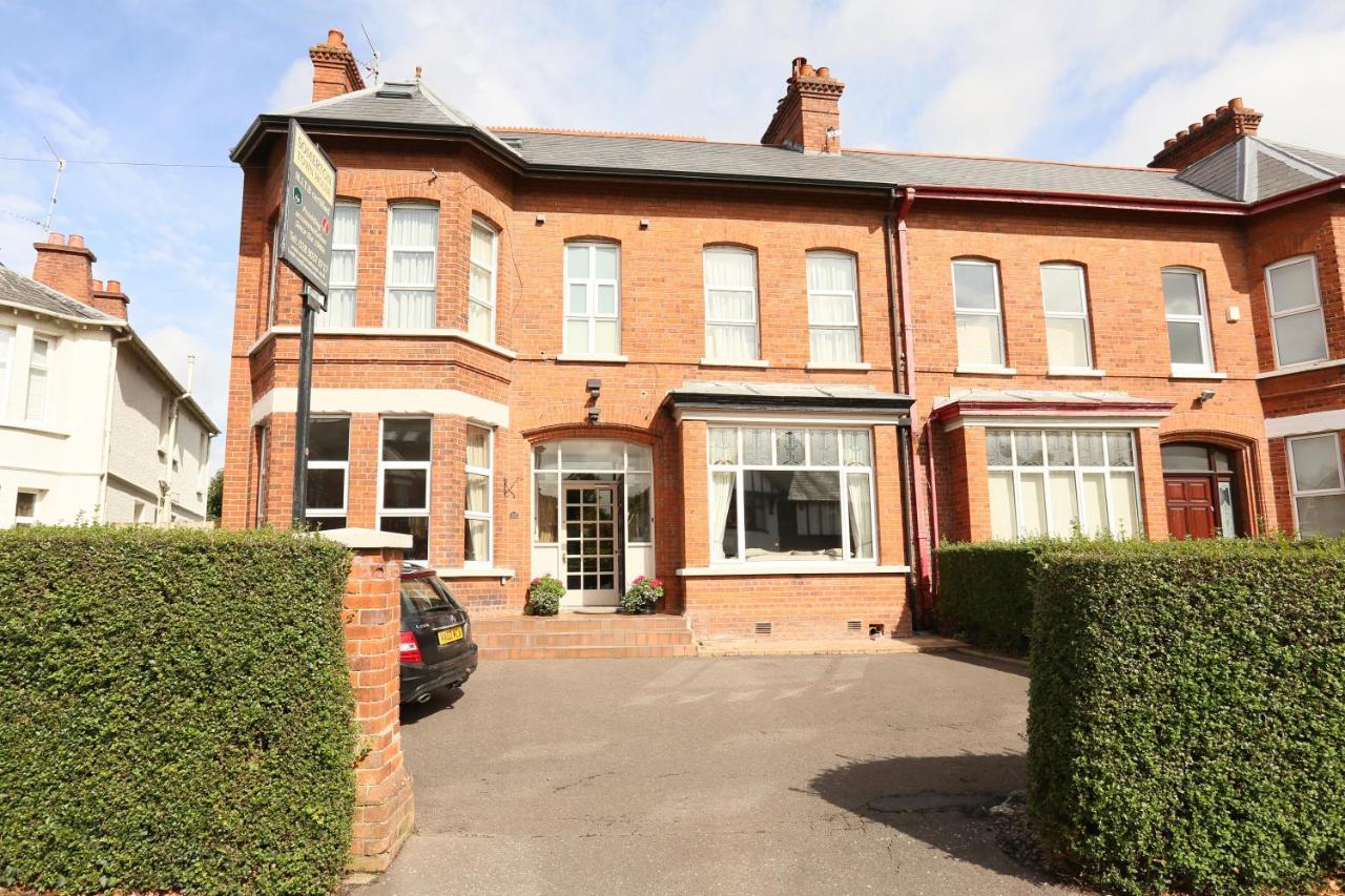 Guest house Somerton House Only Belfast