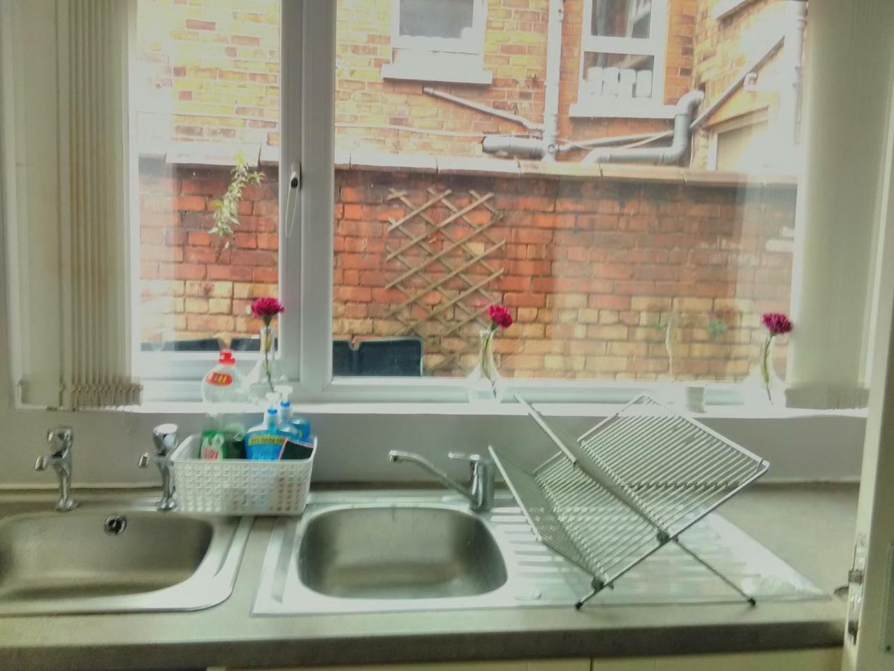 Guestouse50 Bed & Breakfast *