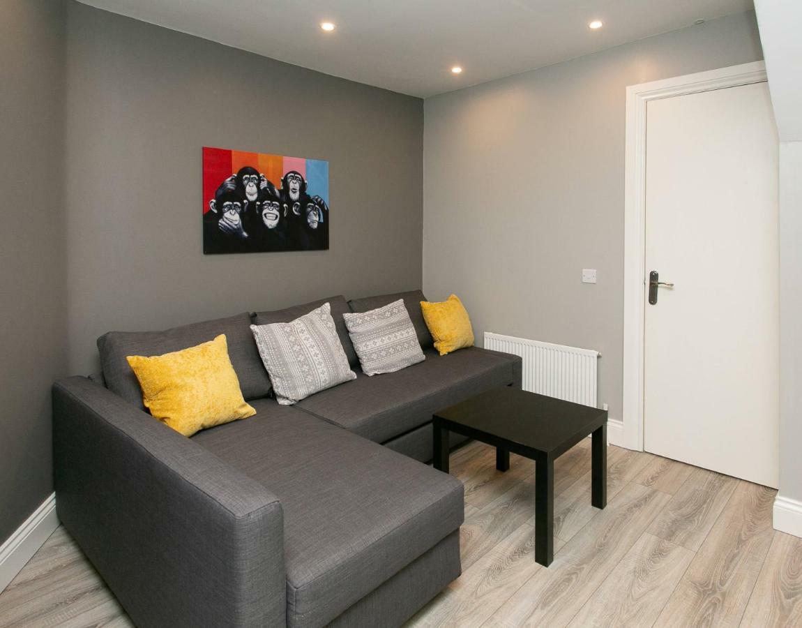 11 College Place North Holiday home *