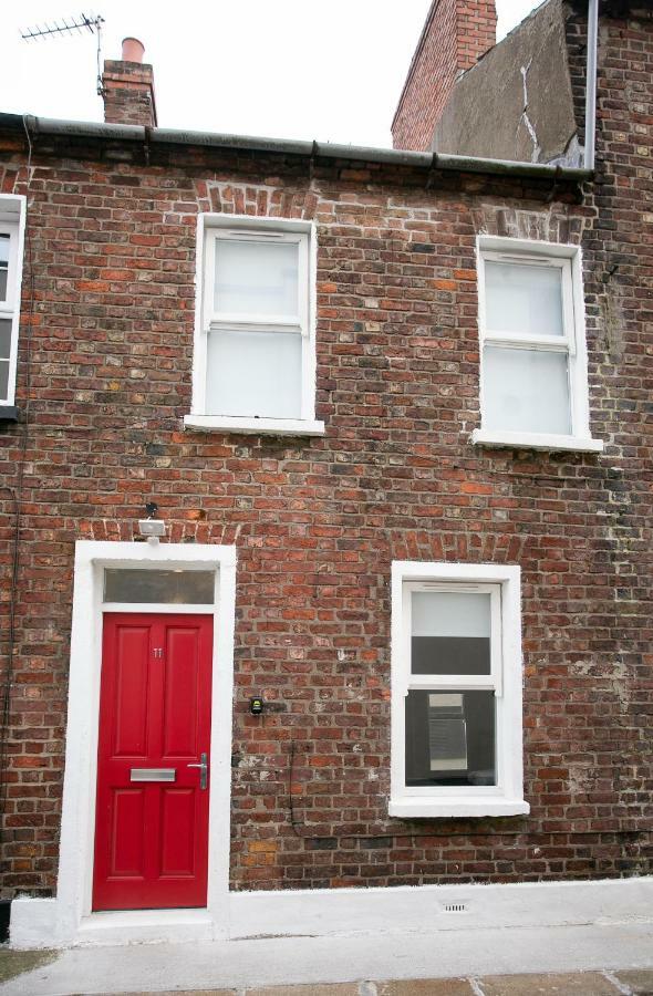 11 College Place North * Belfast