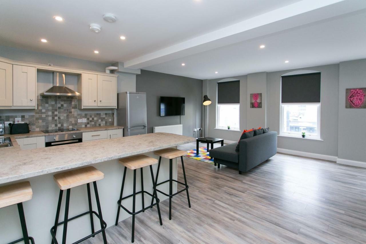Road Apartment