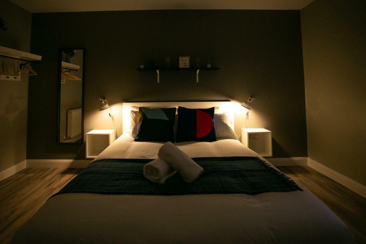Road Apartment
