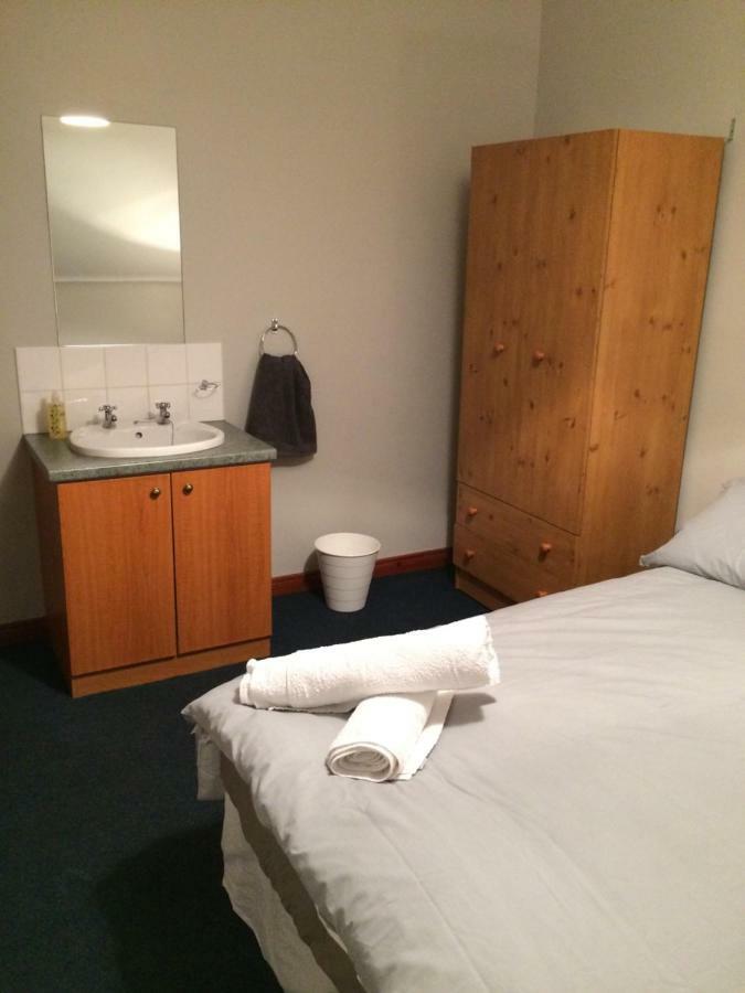 Guest house Lwr Ormeau 4*