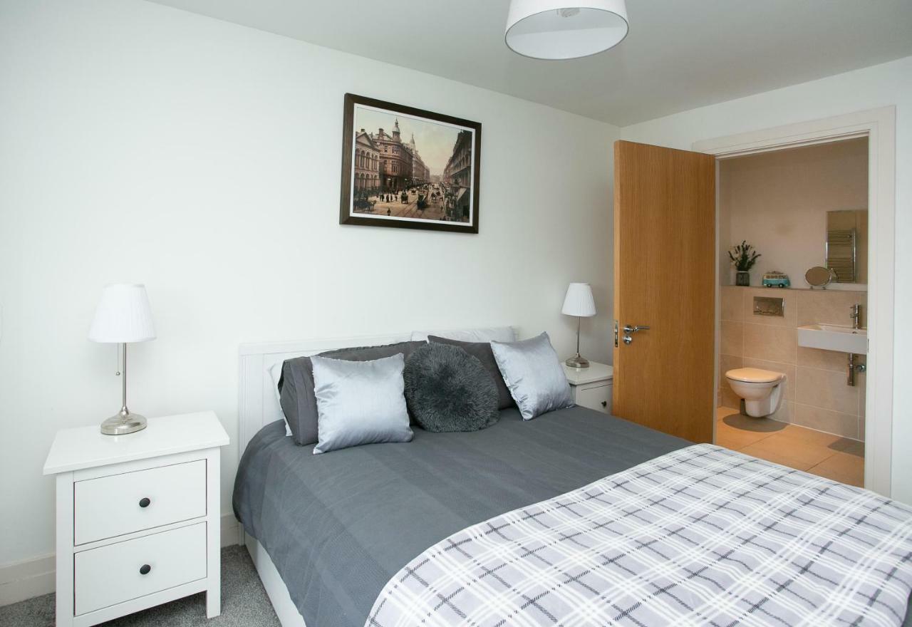 Titanic Harbour View Apartment Belfast