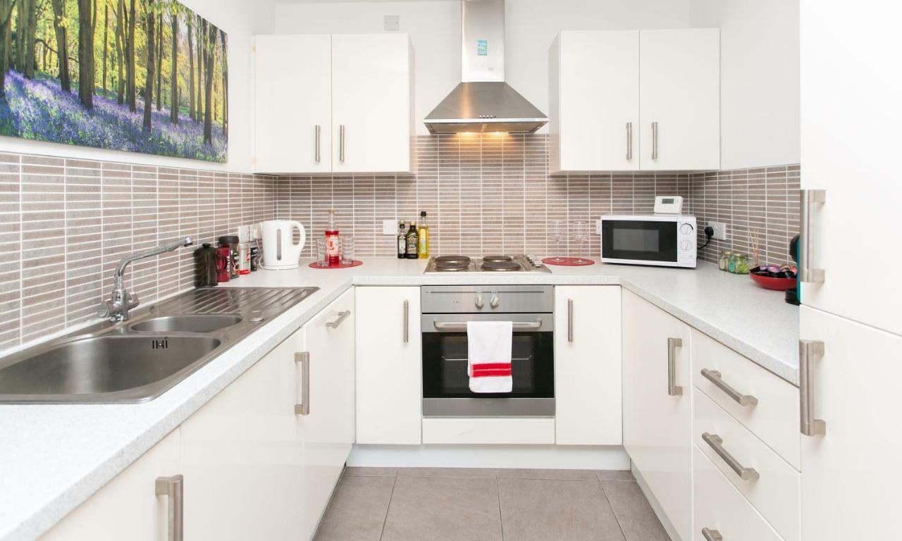 Apartment Pilot Street At Quays
