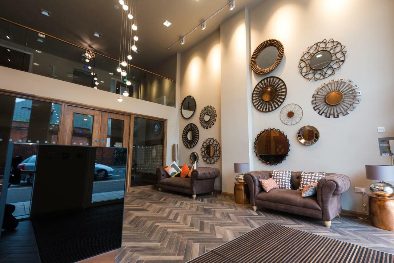 Apartment 5 Star Brand New Centre *