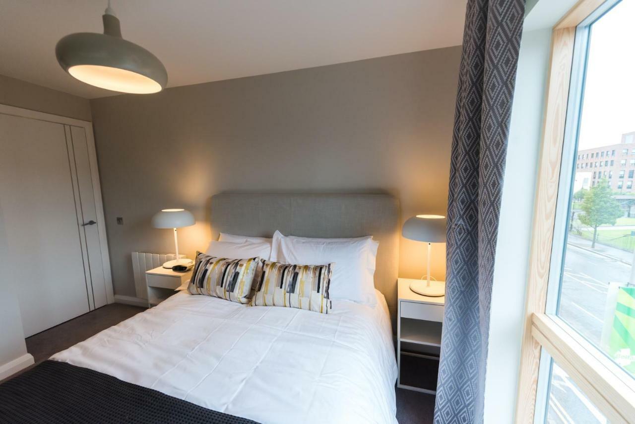 5 Star Brand New Centre * Belfast