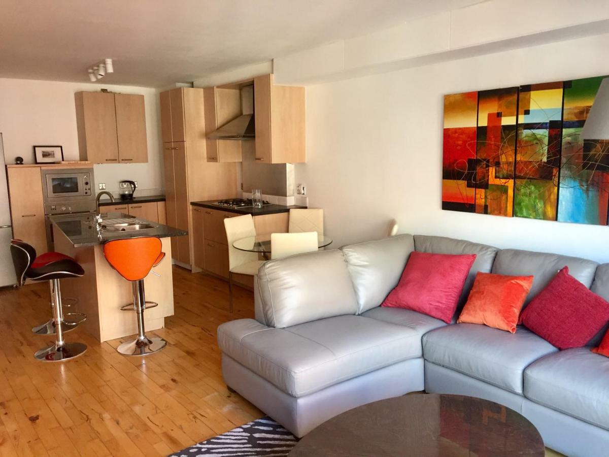 Apartment Centre Free Parking