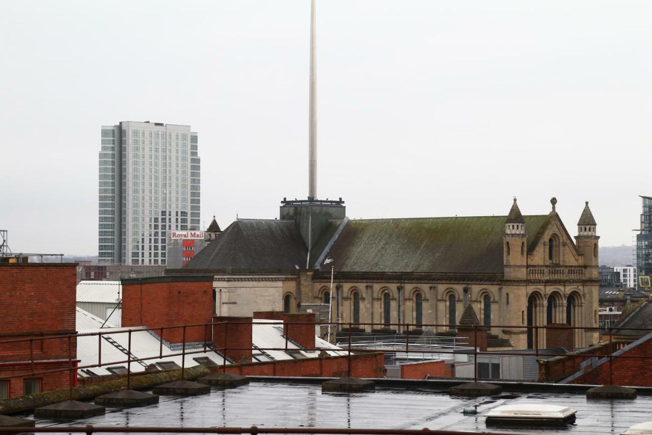 Library Square Penthouse Apartment Belfast