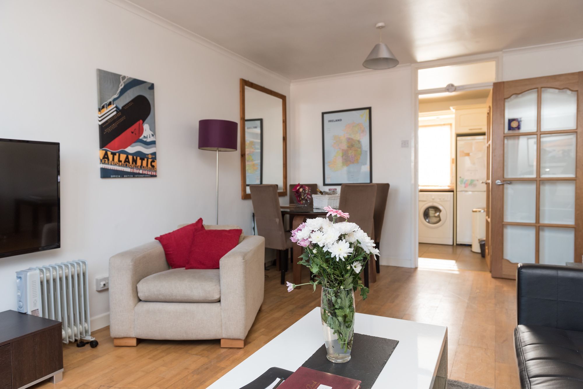 Salisbury Court Apartment