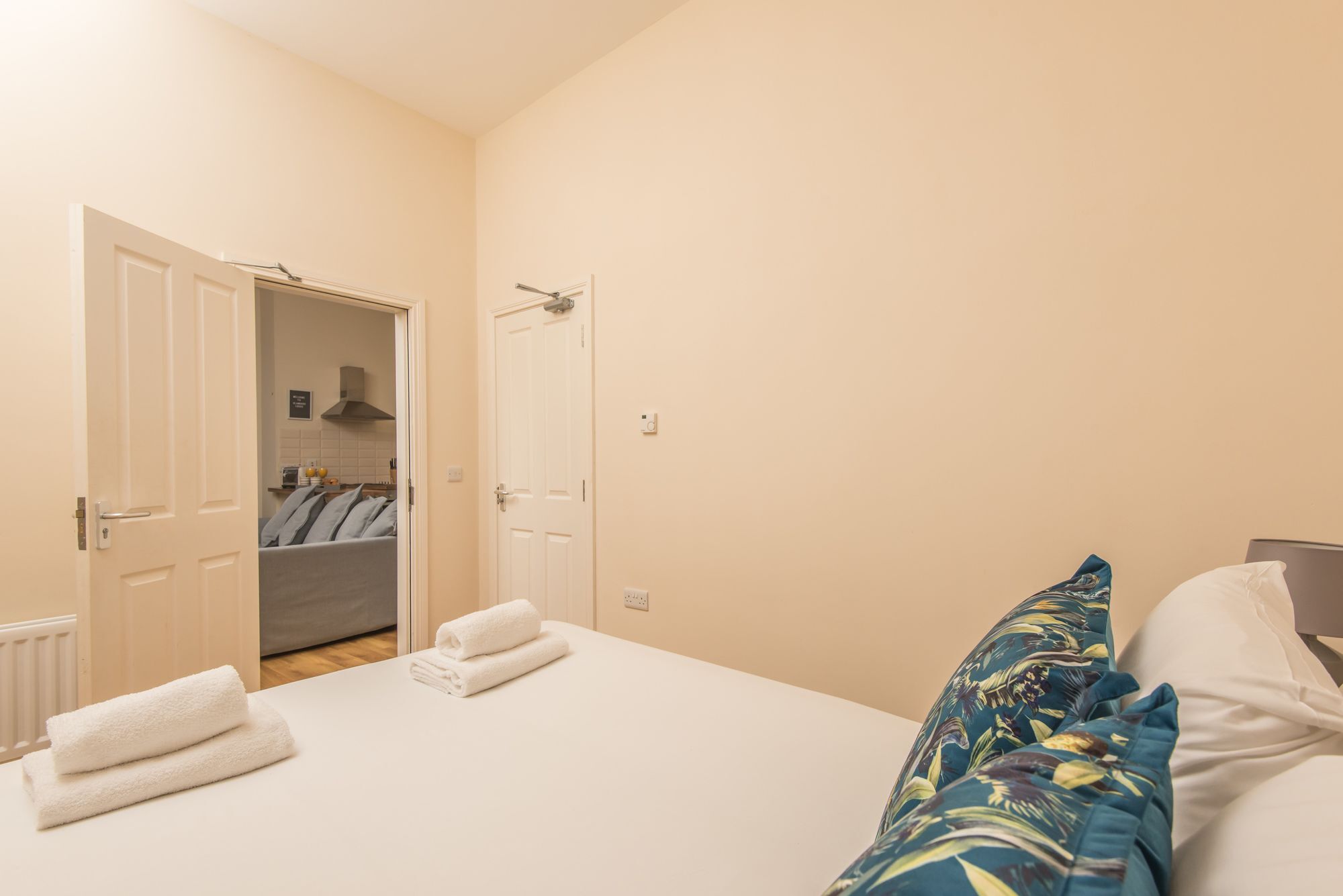 Glandore Apartment