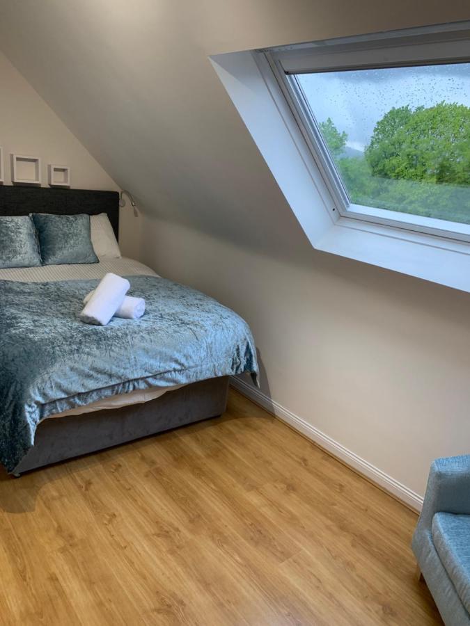 Apartment 4 Bed Duplex Apartment, *