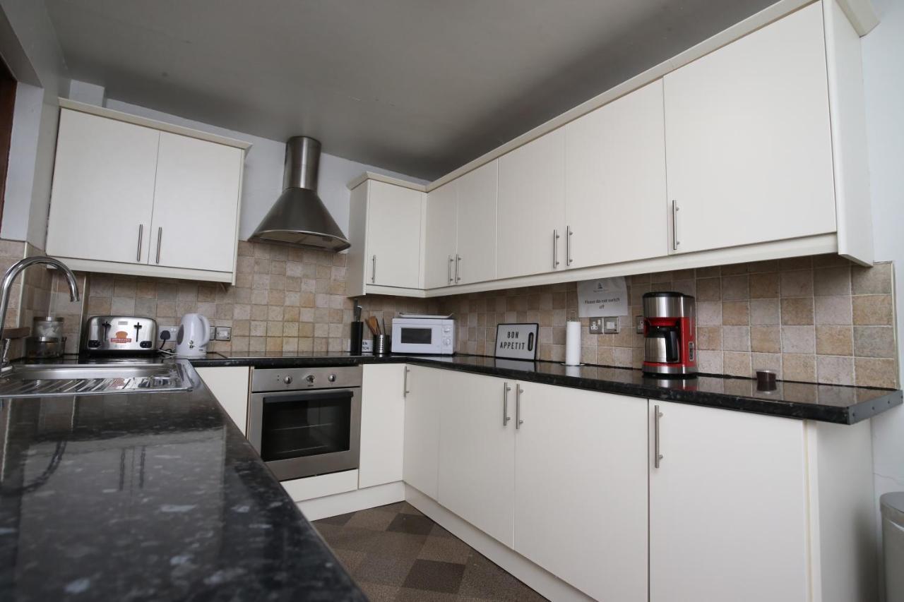 Shaftesbury Avenue Townhouse