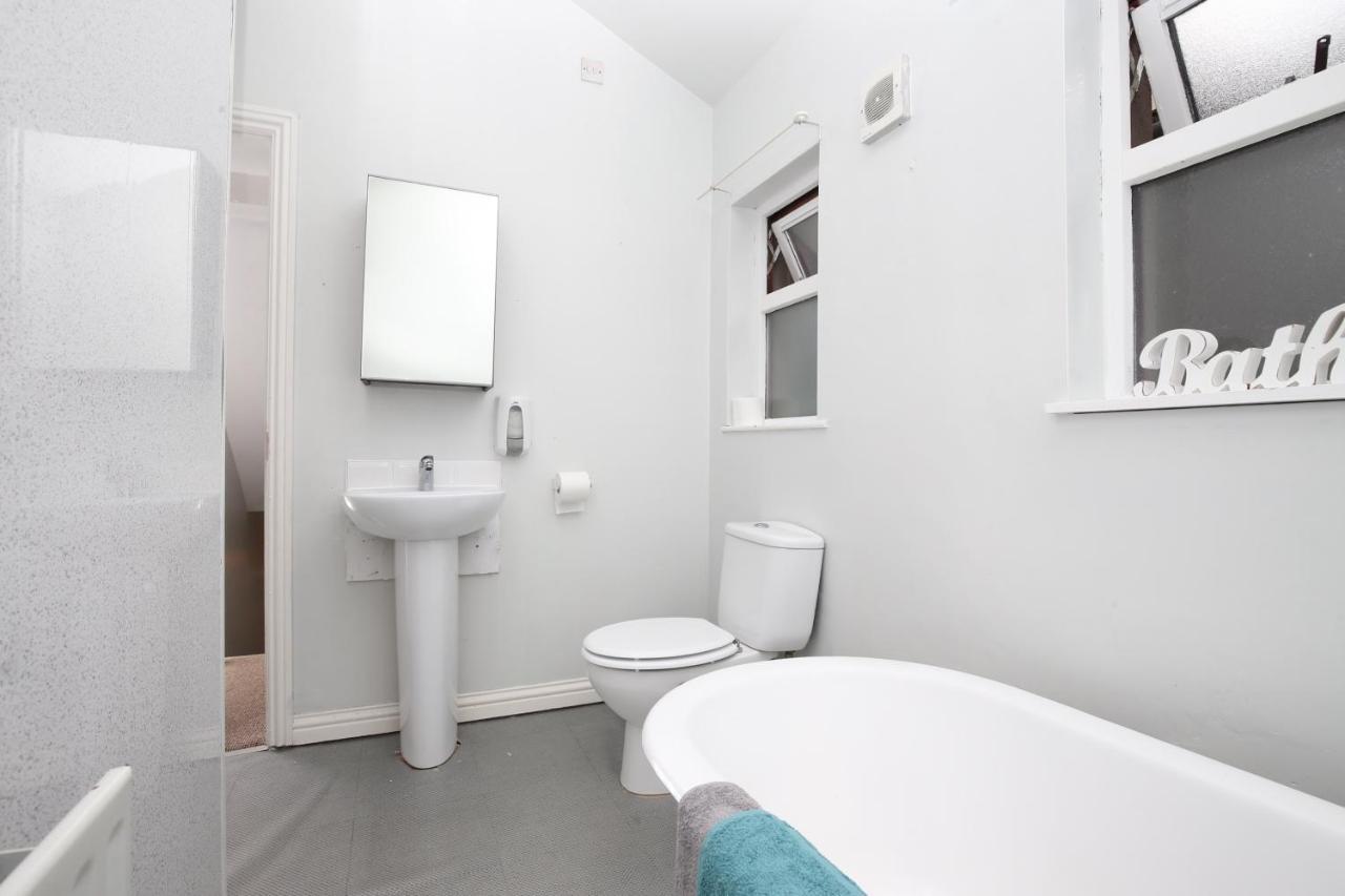 Shaftesbury Avenue Townhouse Holiday home