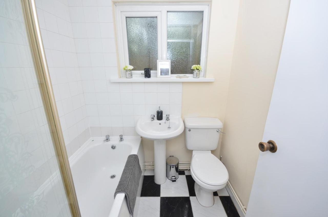 Apartment Bright Stylish 2 Bedroom Garden South Close To Everything *