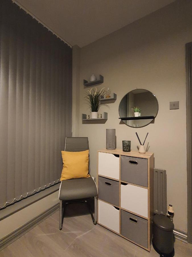Apartment City Centre Penthouse With Parking And Balcony