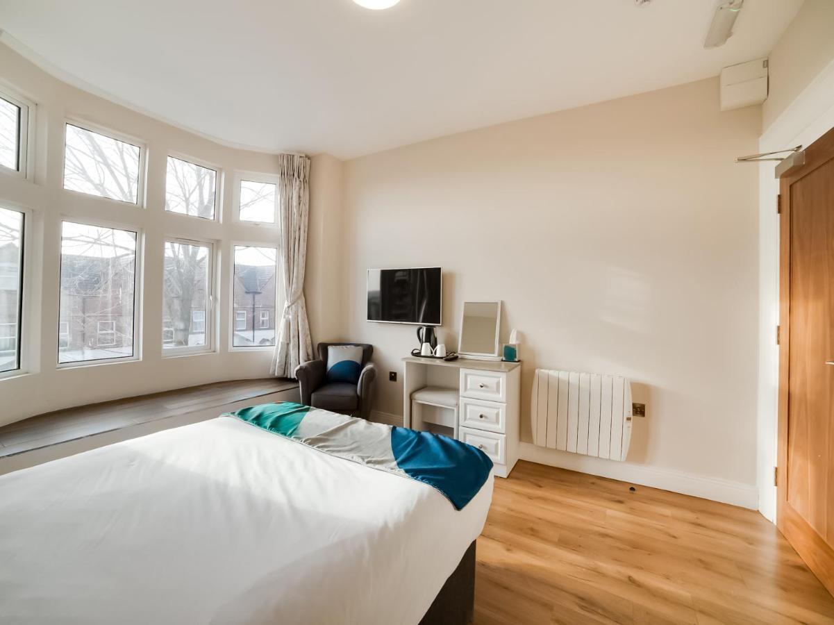 The Old Bank, Crumlin Road Hotel 3*