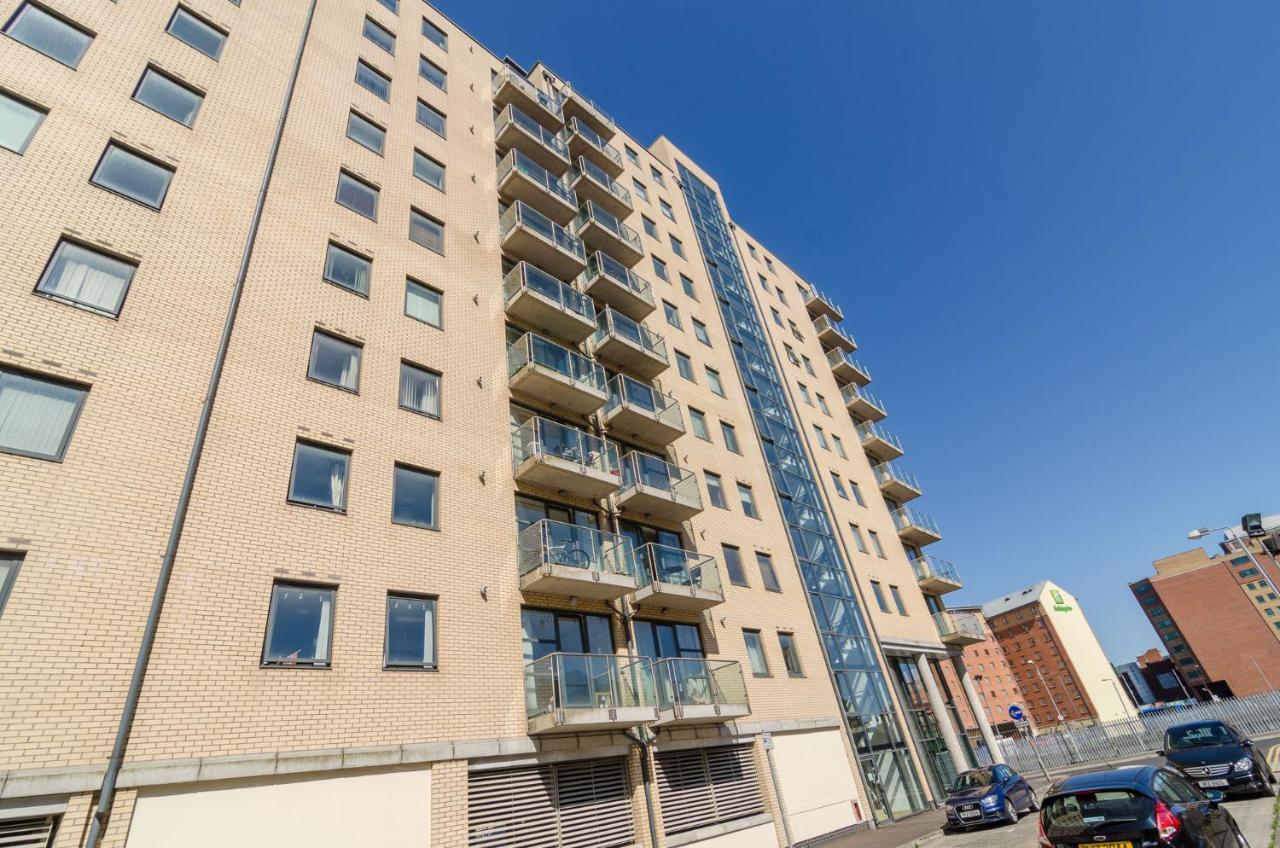 Apartments, Victoria Place *