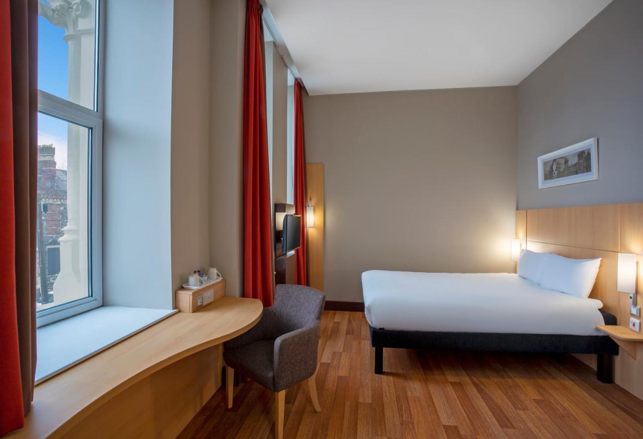 Hotel Ibis Queens Quarter Belfast