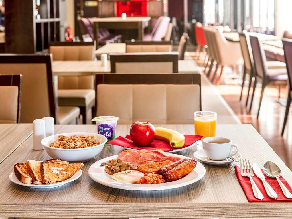 Ibis Centre Hotel 3*