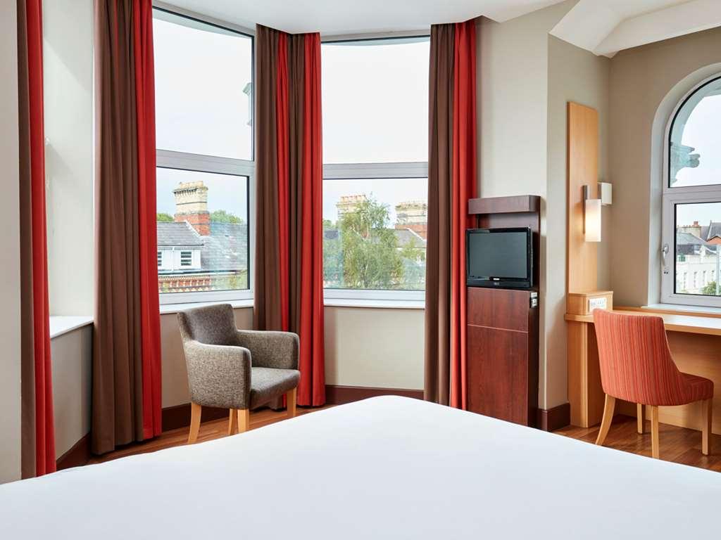 Hotel Ibis Queens Quarter