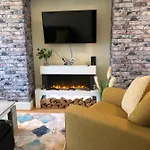 Daisy Cottage