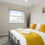 Central Belfast Apartments, Salisbury