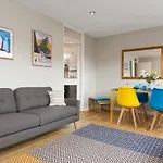 Central Belfast Apartments, Salisbury