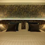 House Belfast Hotel