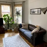 The Vintage Retreat