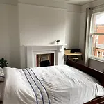 The Vintage Retreat