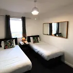 Ultra Urban Belfast Corporate Apartments