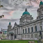 Central Apartment In Belfast City Centre