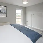 Charming Retreat In Belfast