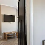 Home From Home - 3Bed Cavehill