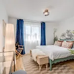 Central Belfast Apartments Queen\'S Hideaway