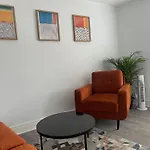 Apartment 4 Fitzroy Avenue
