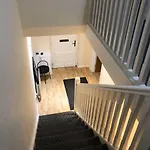Ainsworth Place
