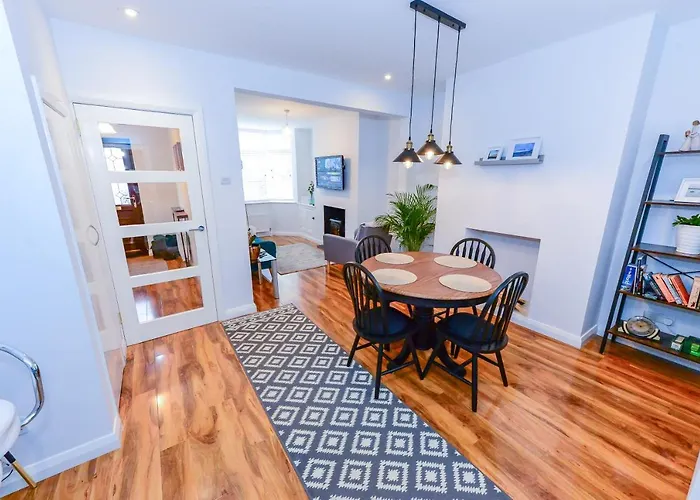 Sunnyside Up - Ormeau Townhouse Belfast