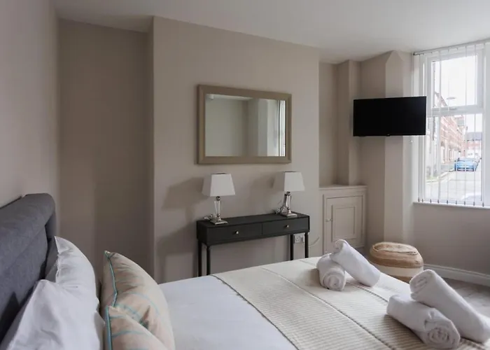 Luxury Studio Apartment In The City Sleeps 2