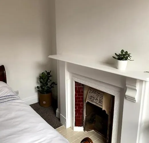 The Vintage Retreat