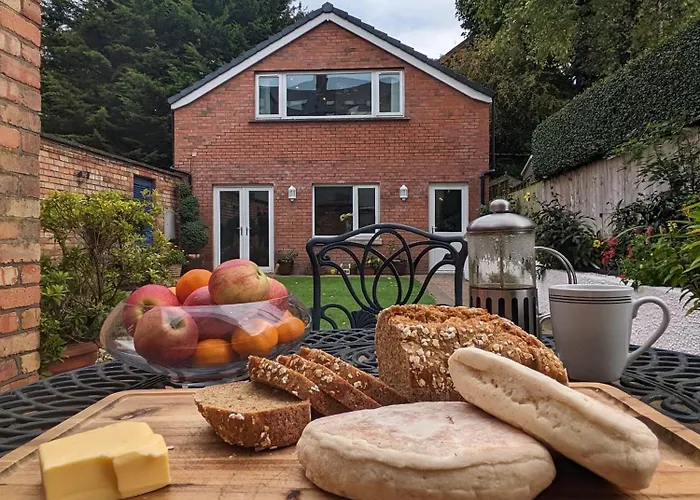 Bt 9 Granny Flat & Walled Garden