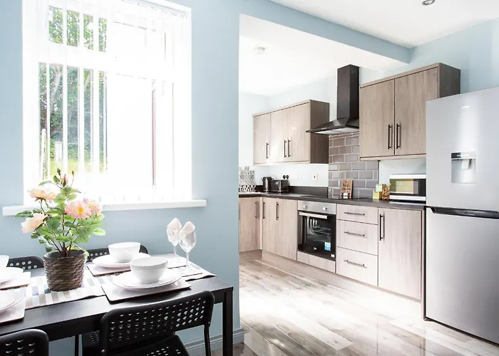 Fully Refurbished North Belfast Home 3