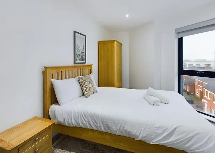 Contemporary 1 Bed, City Centre