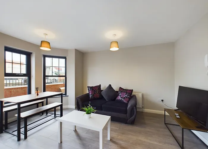 Bright And Cozy 1 Bedroom Apartment In Belfast