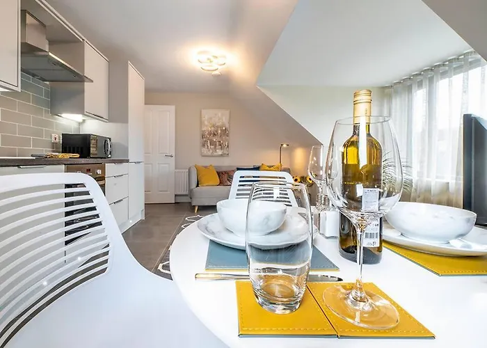 Stunning Central Belfast Apartment Free Parking Great Location
