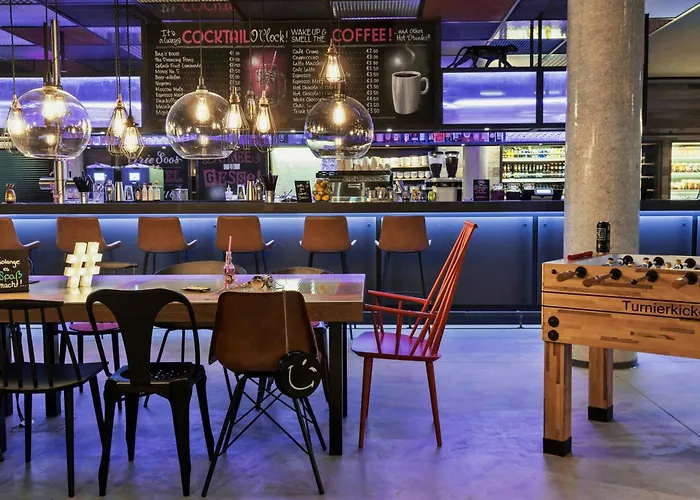 Moxy Belfast City