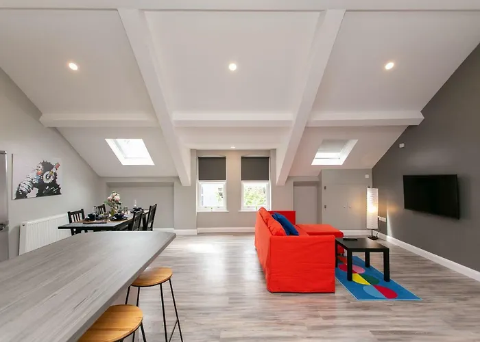 University Road Apartments