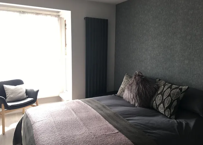 University Central Apartment