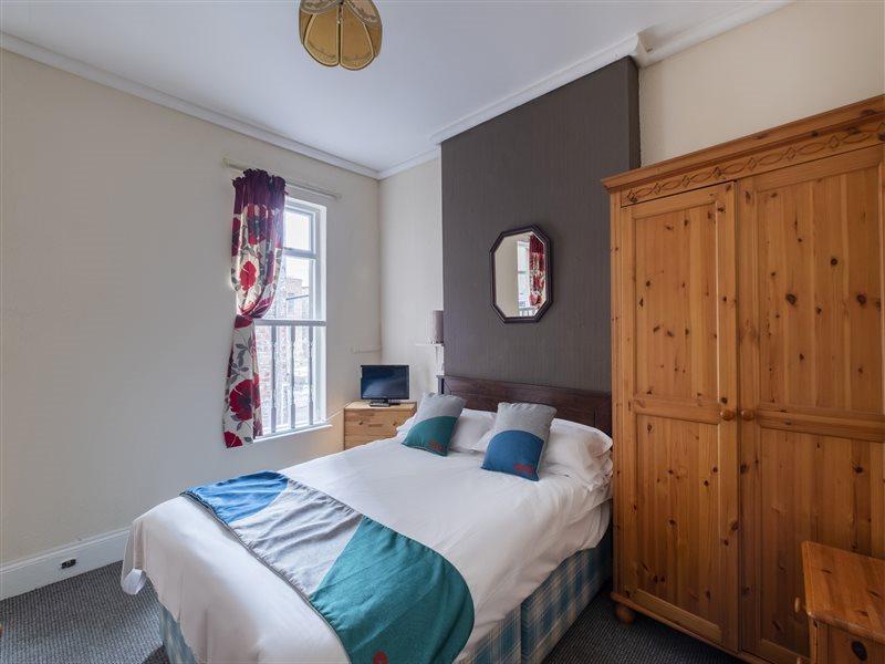 Hotel Oyo Queens Quarter Belfast